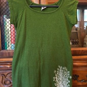 Green hemp tshirt